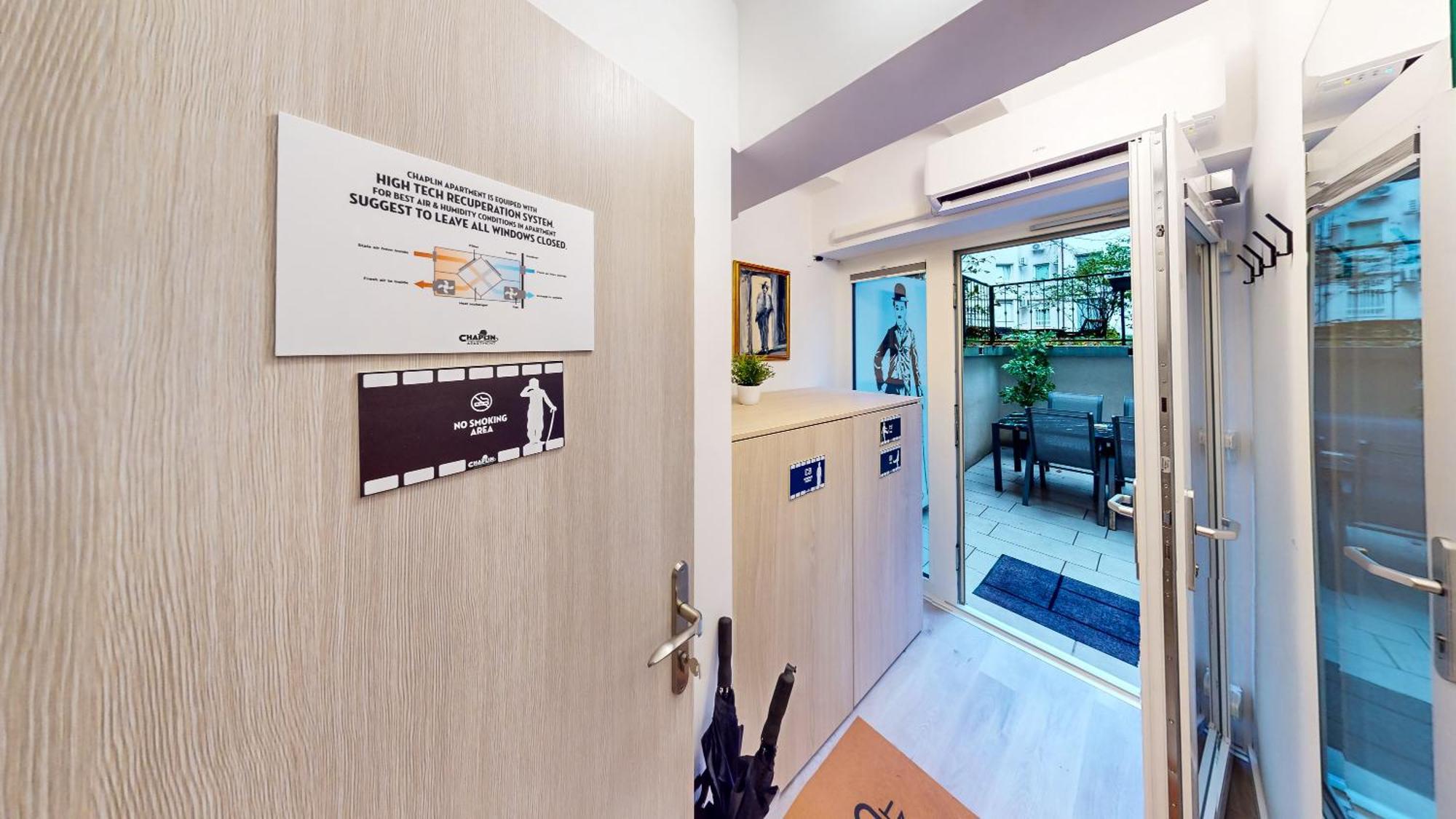 Chaplin Apartment - Free Garage Parking Любляна Екстериор снимка